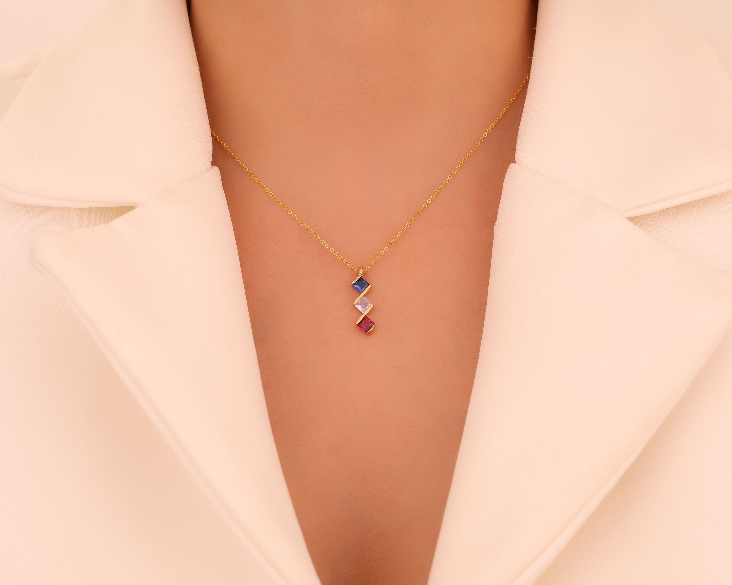 Custom Family Birthstone Zigzag Necklace