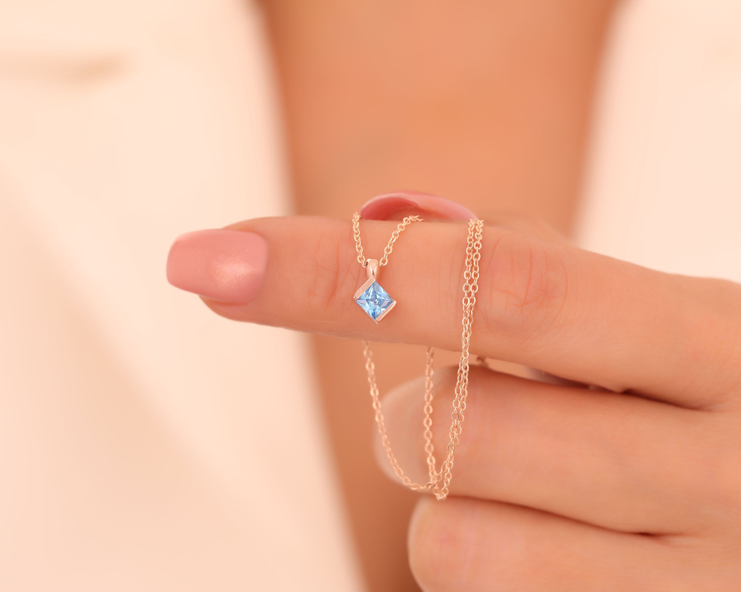 Custom Family Birthstone Zigzag Necklace