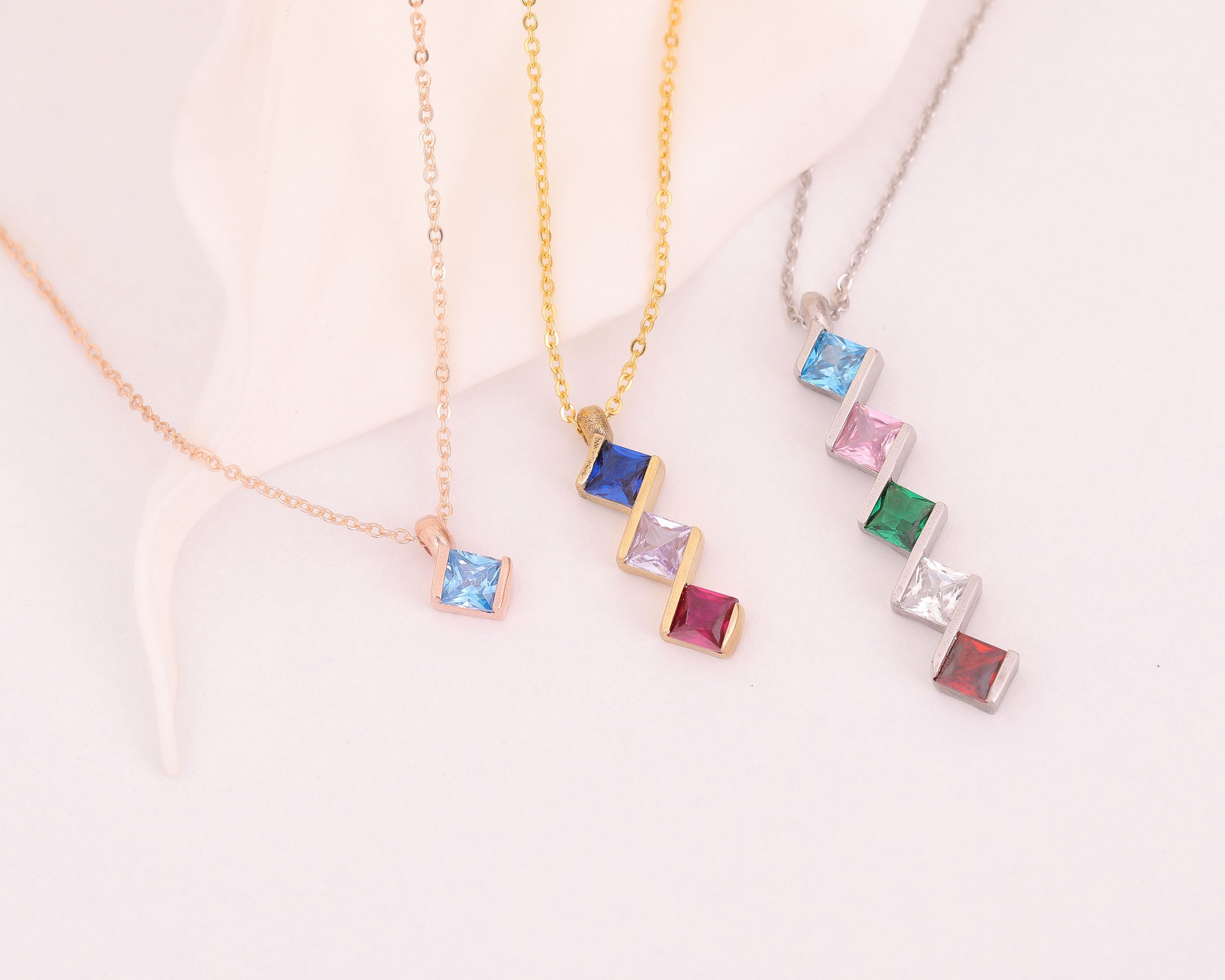 Custom Family Birthstone Zigzag Necklace