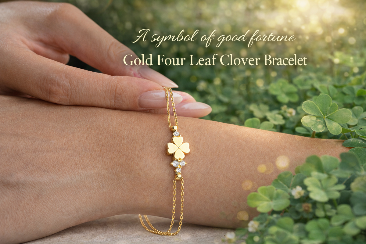 Four Leaf Clover Charm Bracelet in Gold