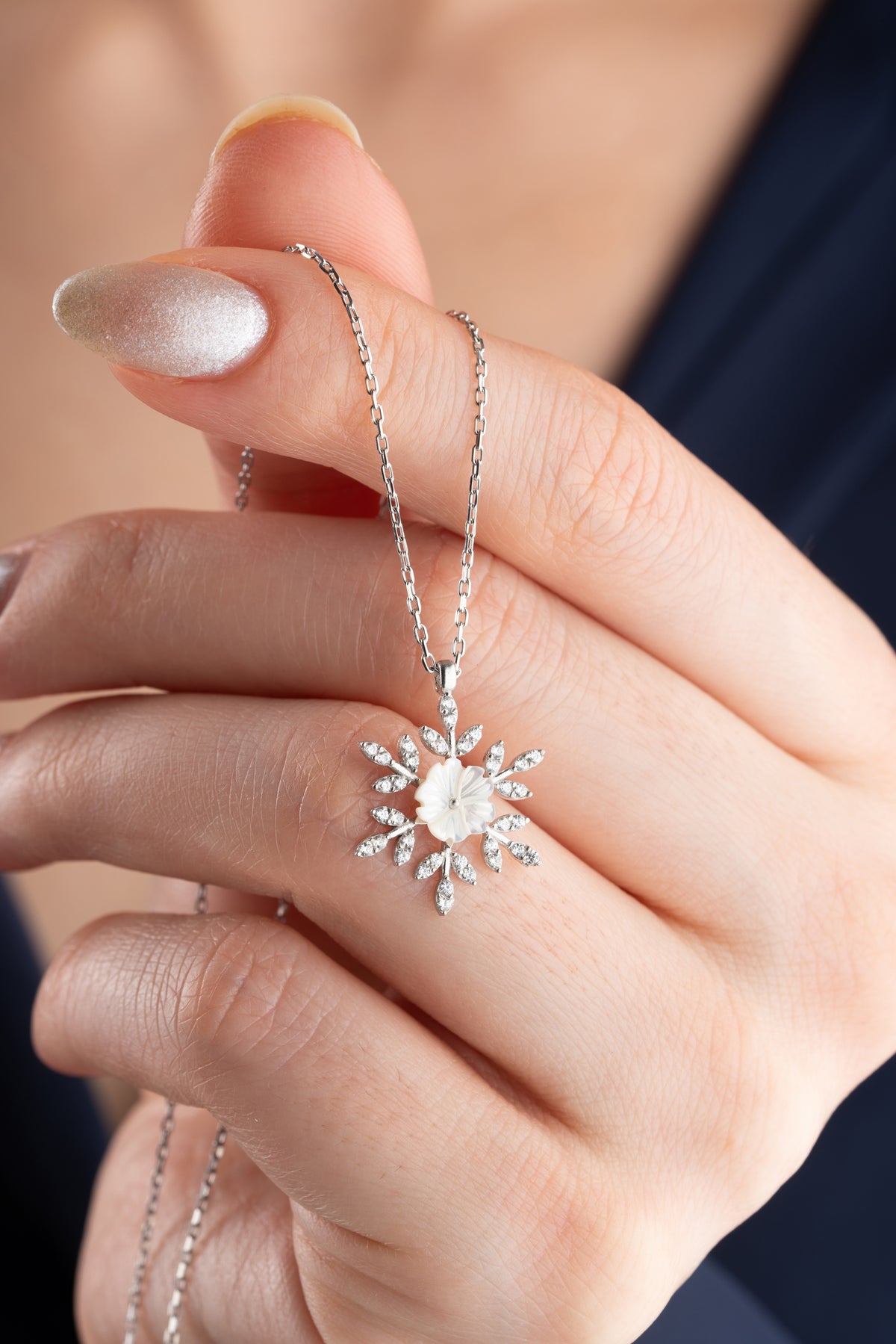 Mother of Pearl Snowflake Pendant Necklace
