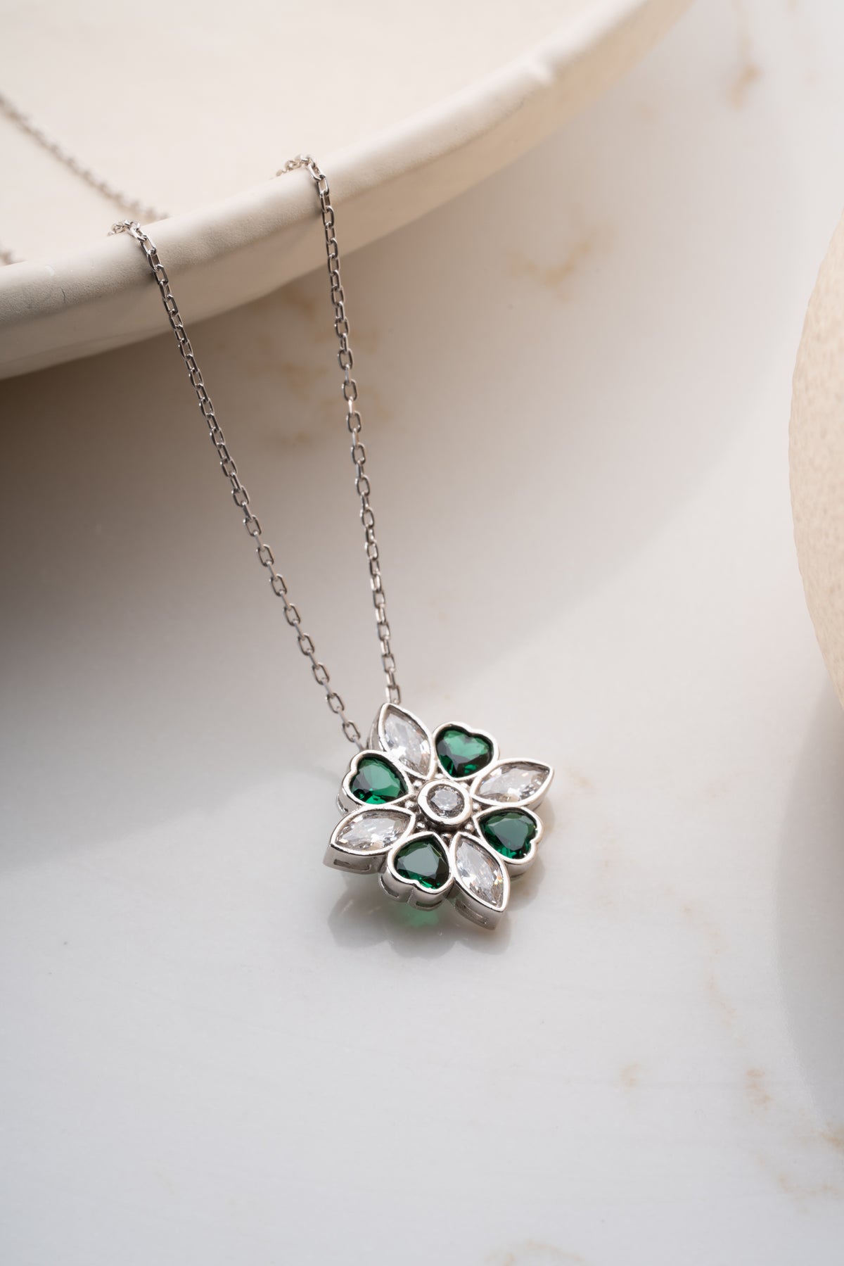 Emerald Green Crystal Flower Necklace