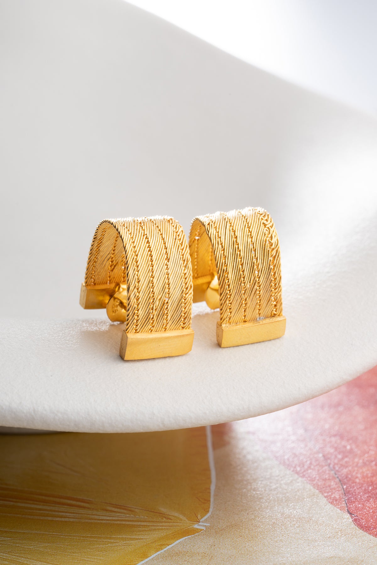 Woven Rope Texture Stud Earrings in Gold