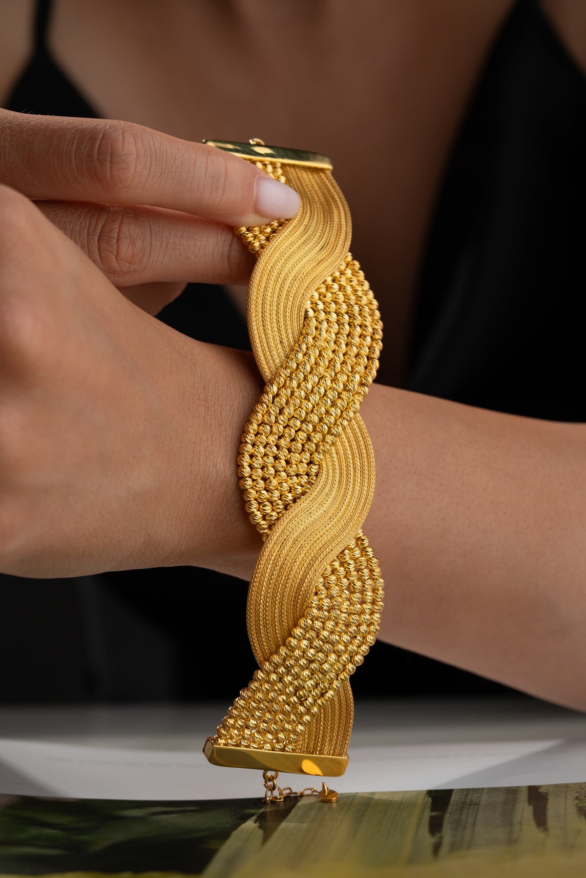 Twisted Rope Mesh Cuff Bracelet in Gold