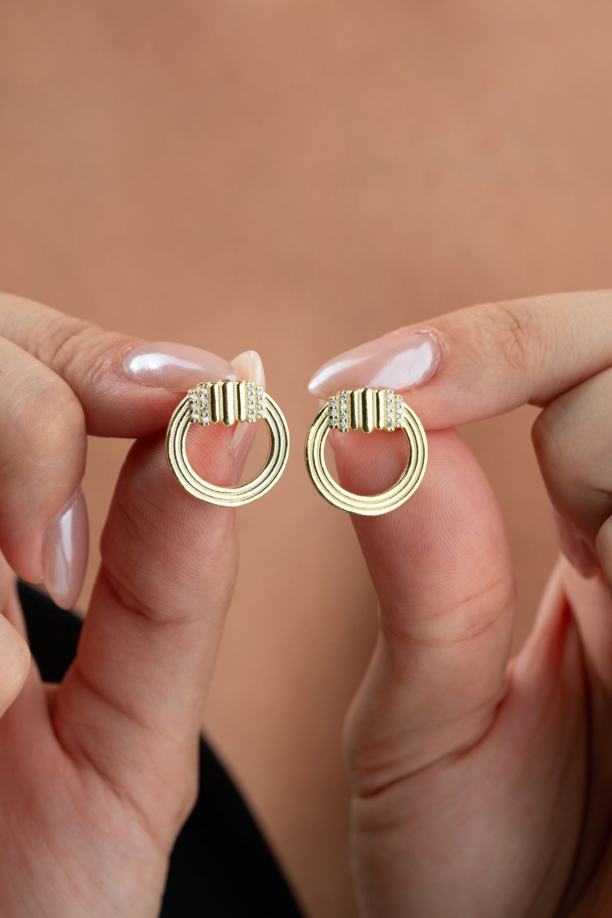 Pave Ring Circle Stud Earrings in Gold