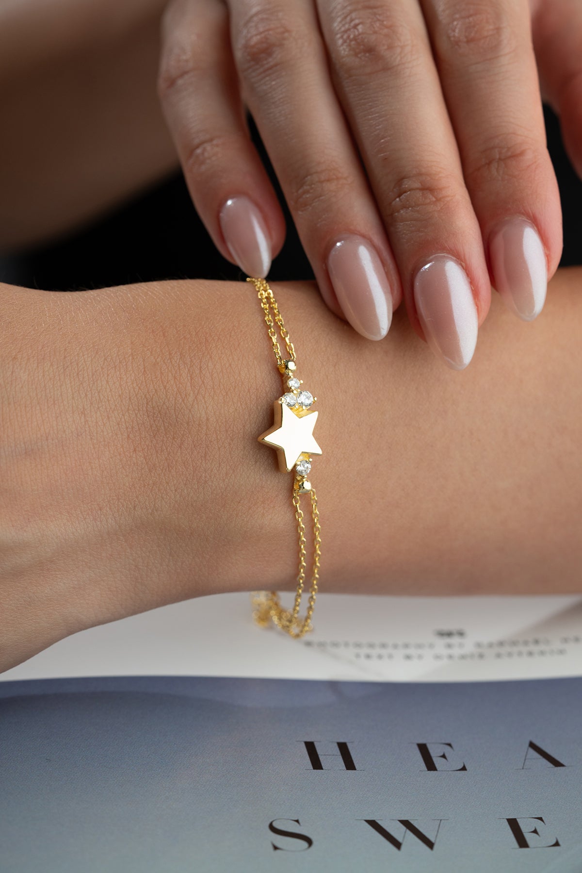 Gold Star Charm Chain Bracelet