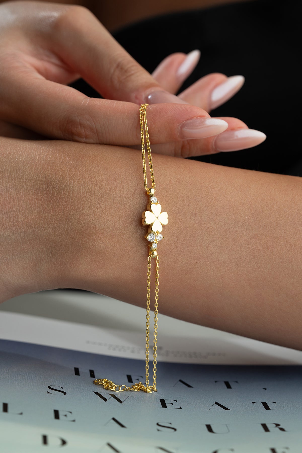 Four Leaf Clover Charm Bracelet in Gold