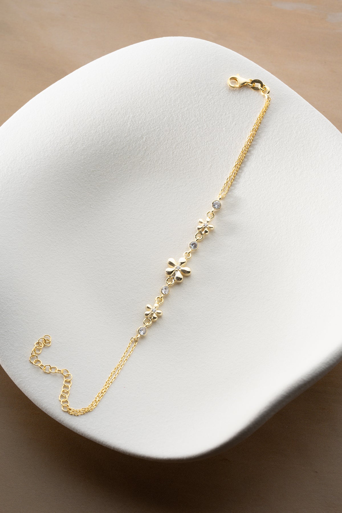 Gold Daisy Trio Chain Bracelet