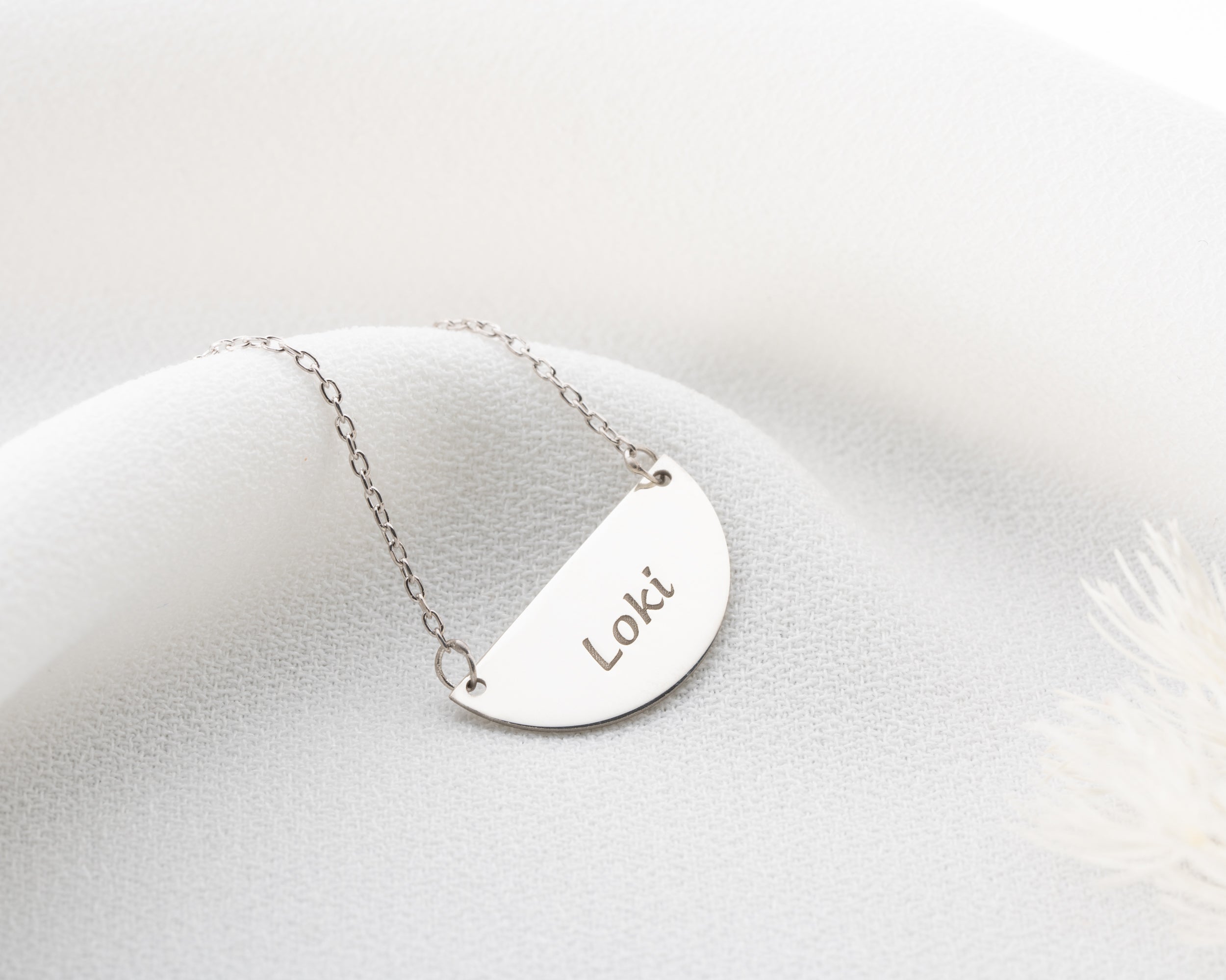 Custom Pet Name Paw Print Necklace