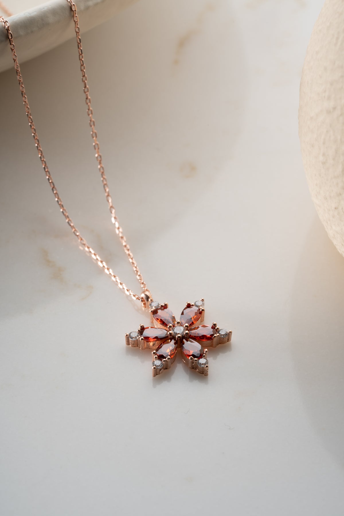 Garnet Flower Pendant Necklace in Rose Gold