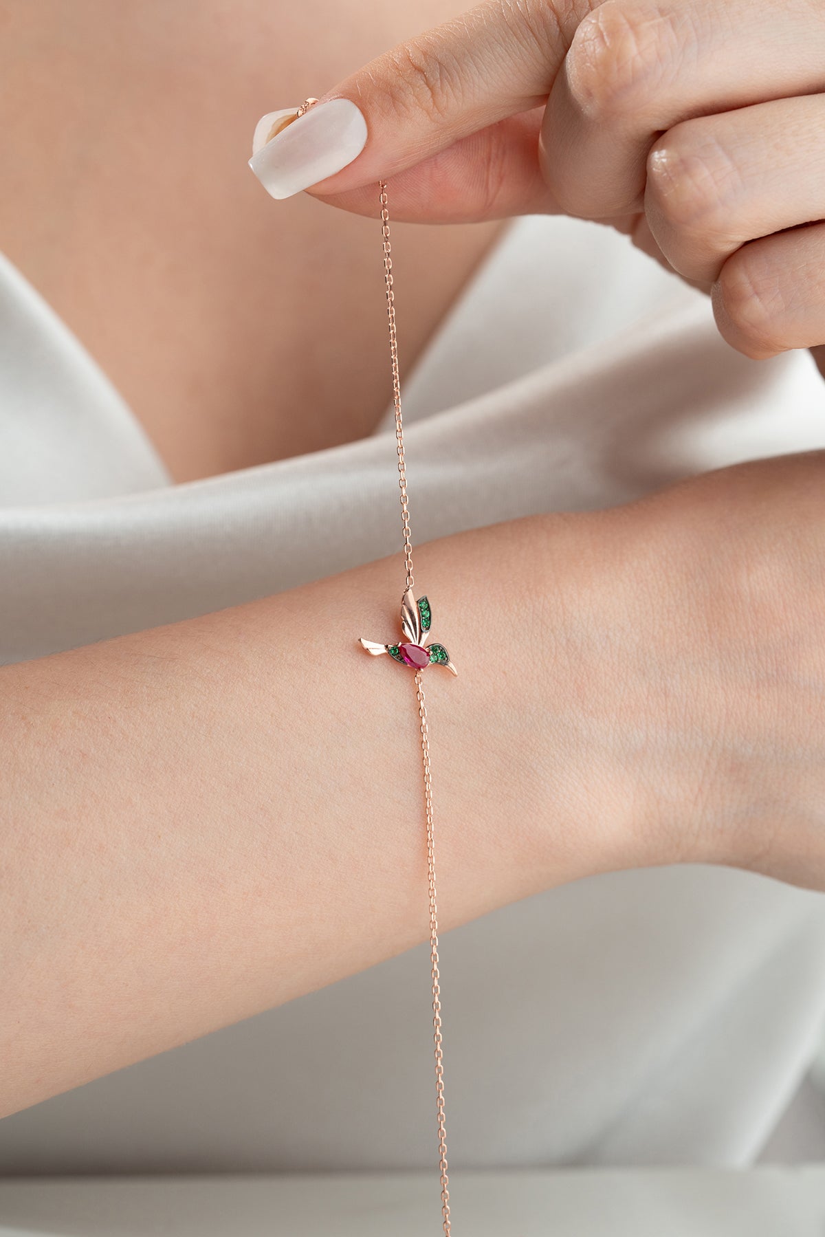 Hummingbird Charm Bracelet in Rose Gold
