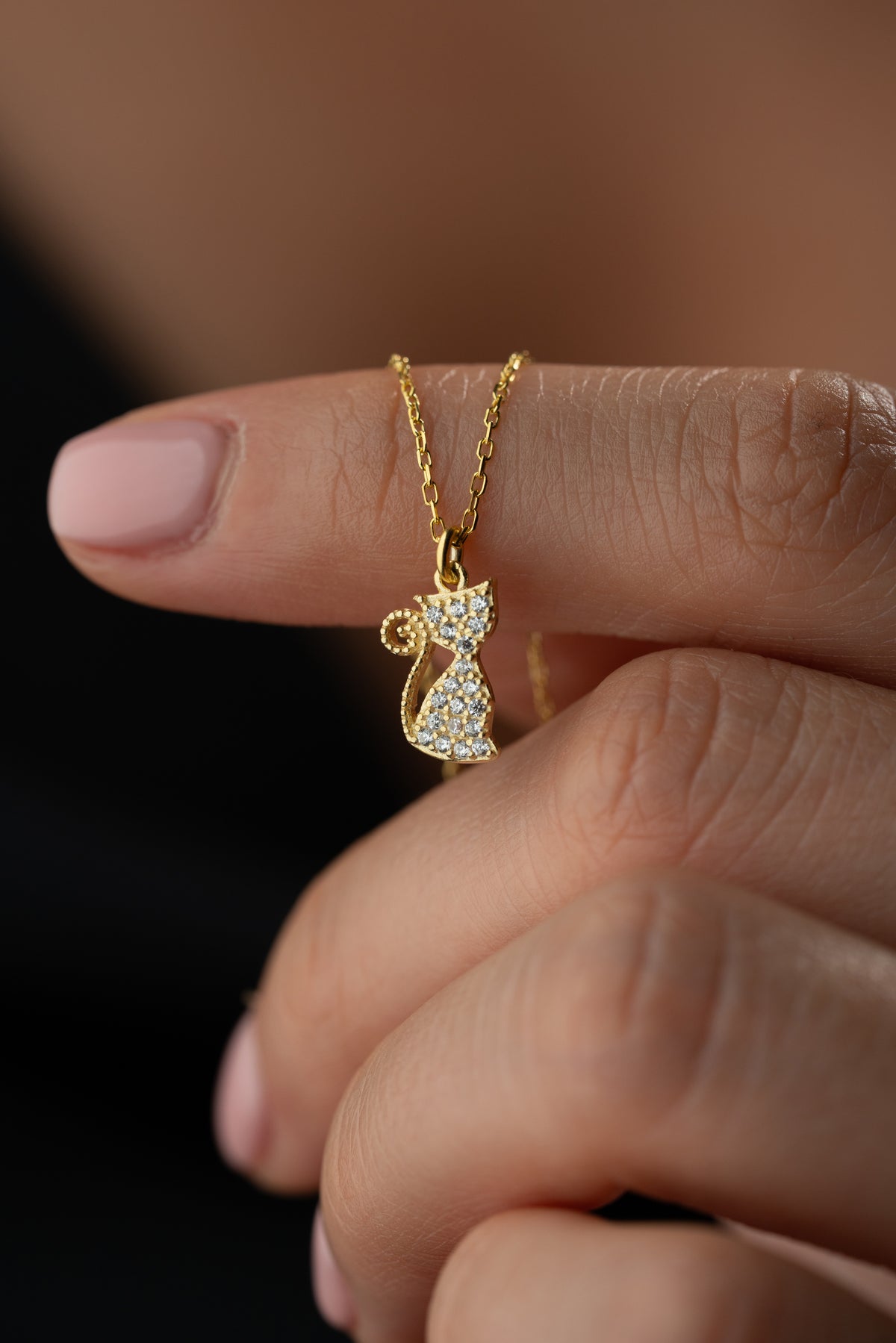Sparkling Cat Pendant Necklace