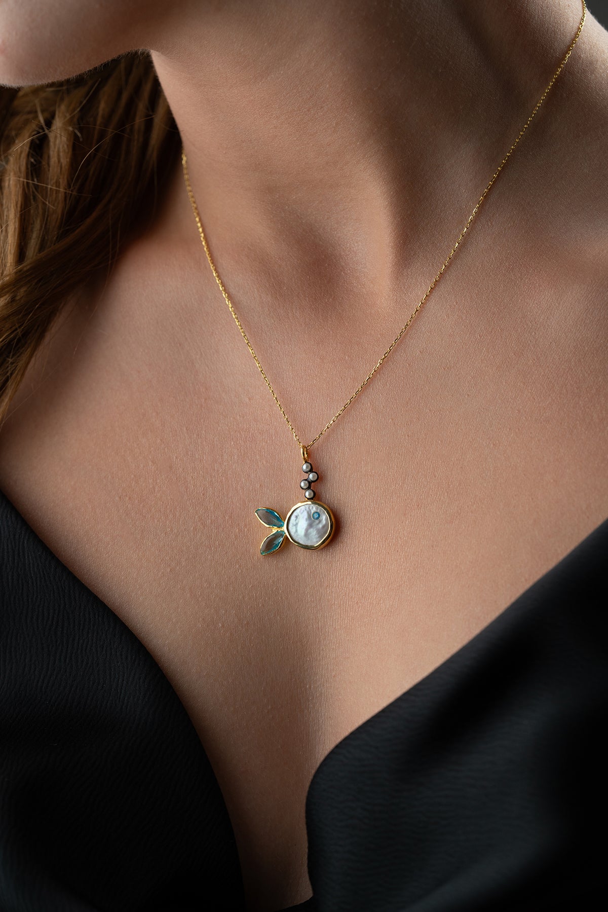 Mother of Pearl Fish Pendant Necklace