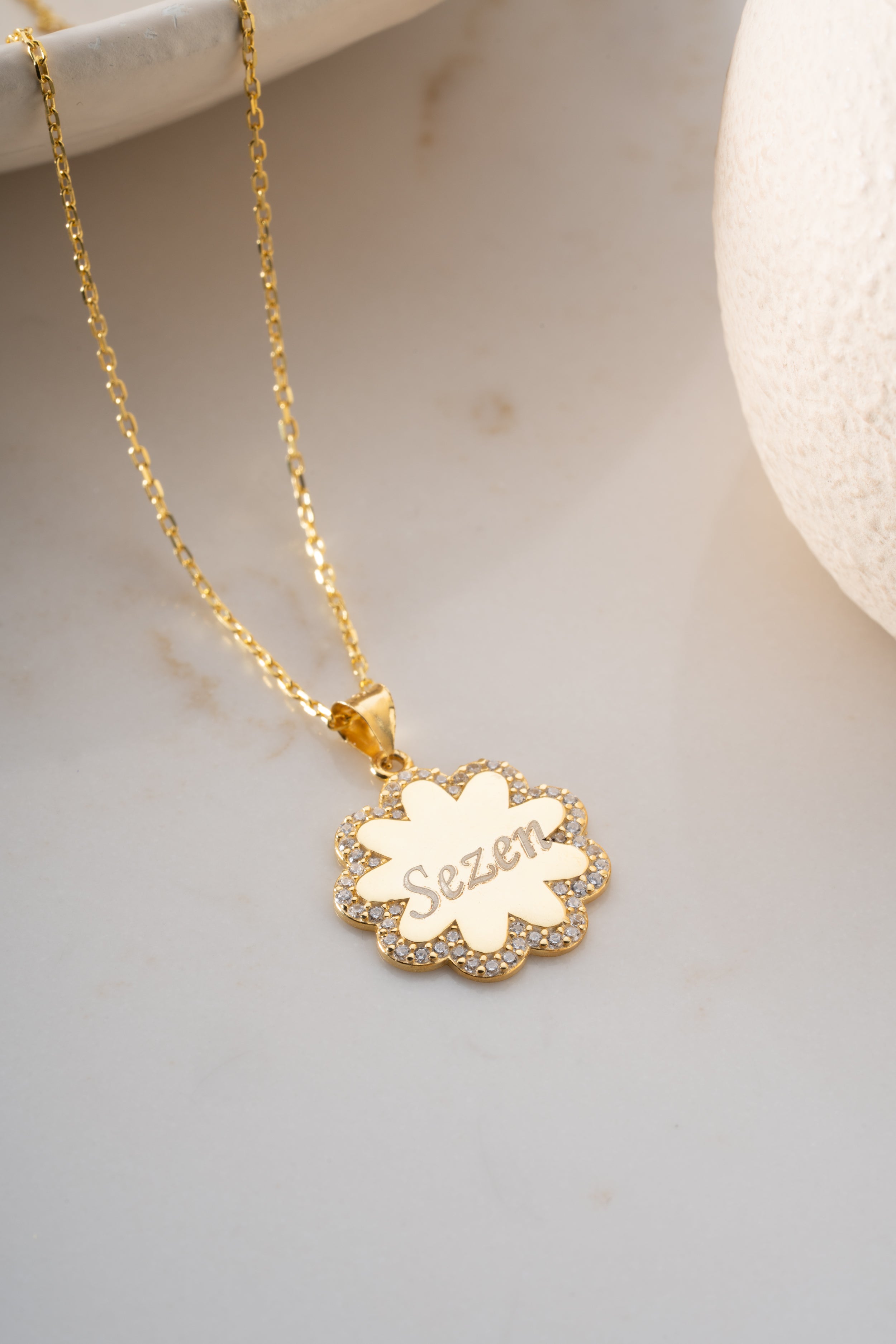 Custom Name Flower Pendant Necklace