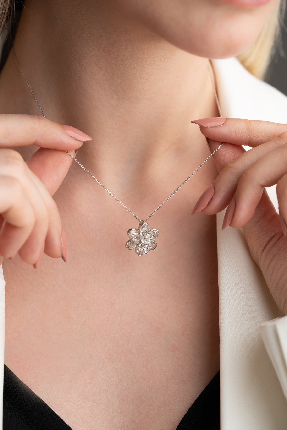 Crystal Flower Pendant Necklace in Silver