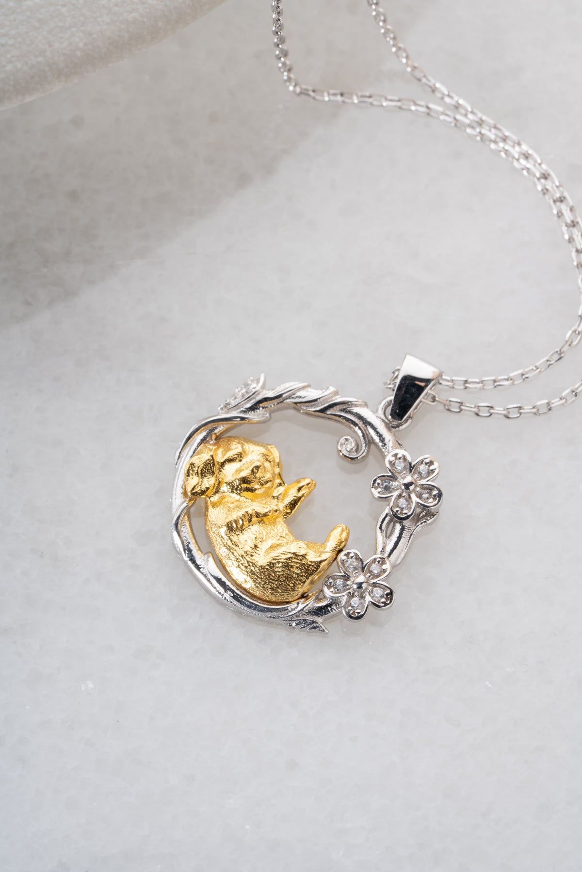 Sleeping Kitten Wreath Pendant Necklace