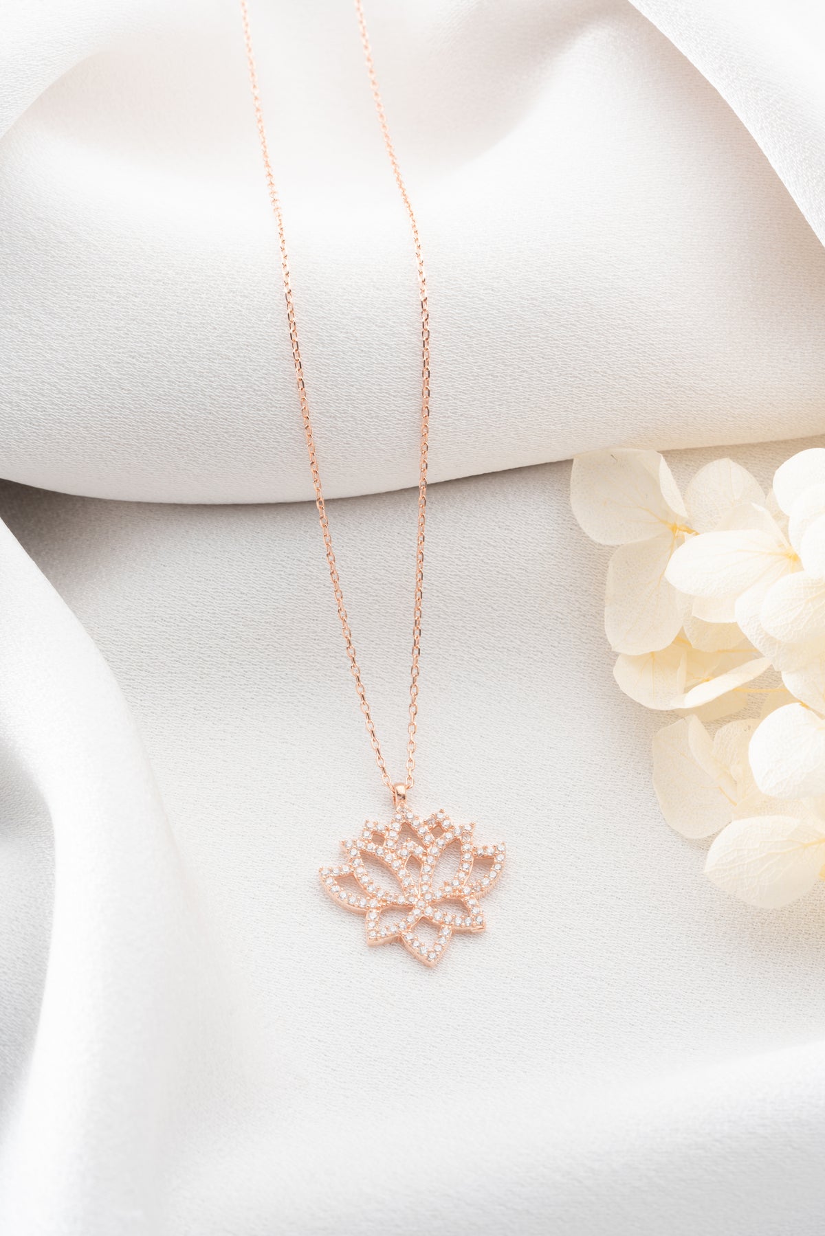 Lotus Flower Pendant Necklace in Rose Gold