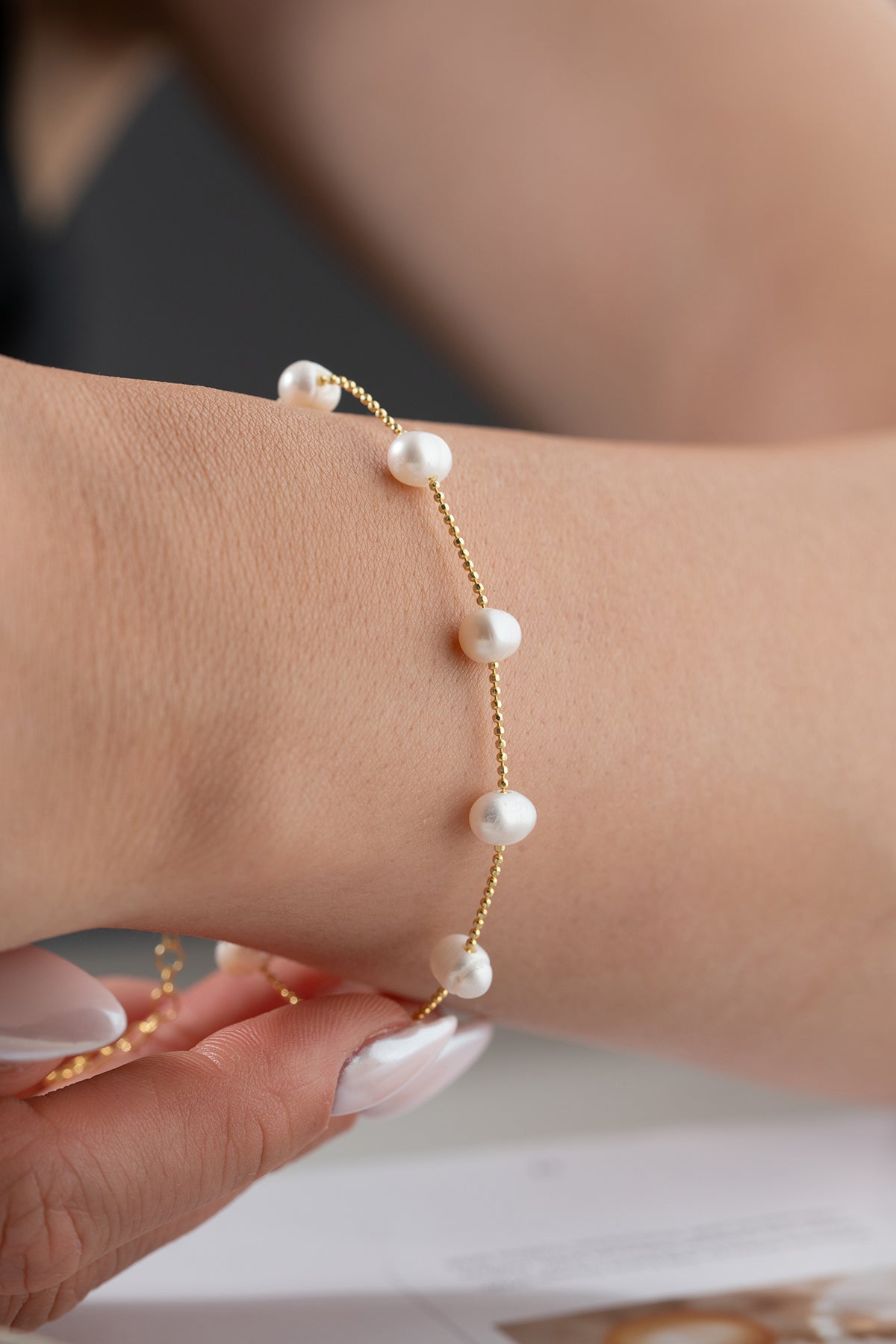 Freshwater Pearl Station Bracelet in Gold