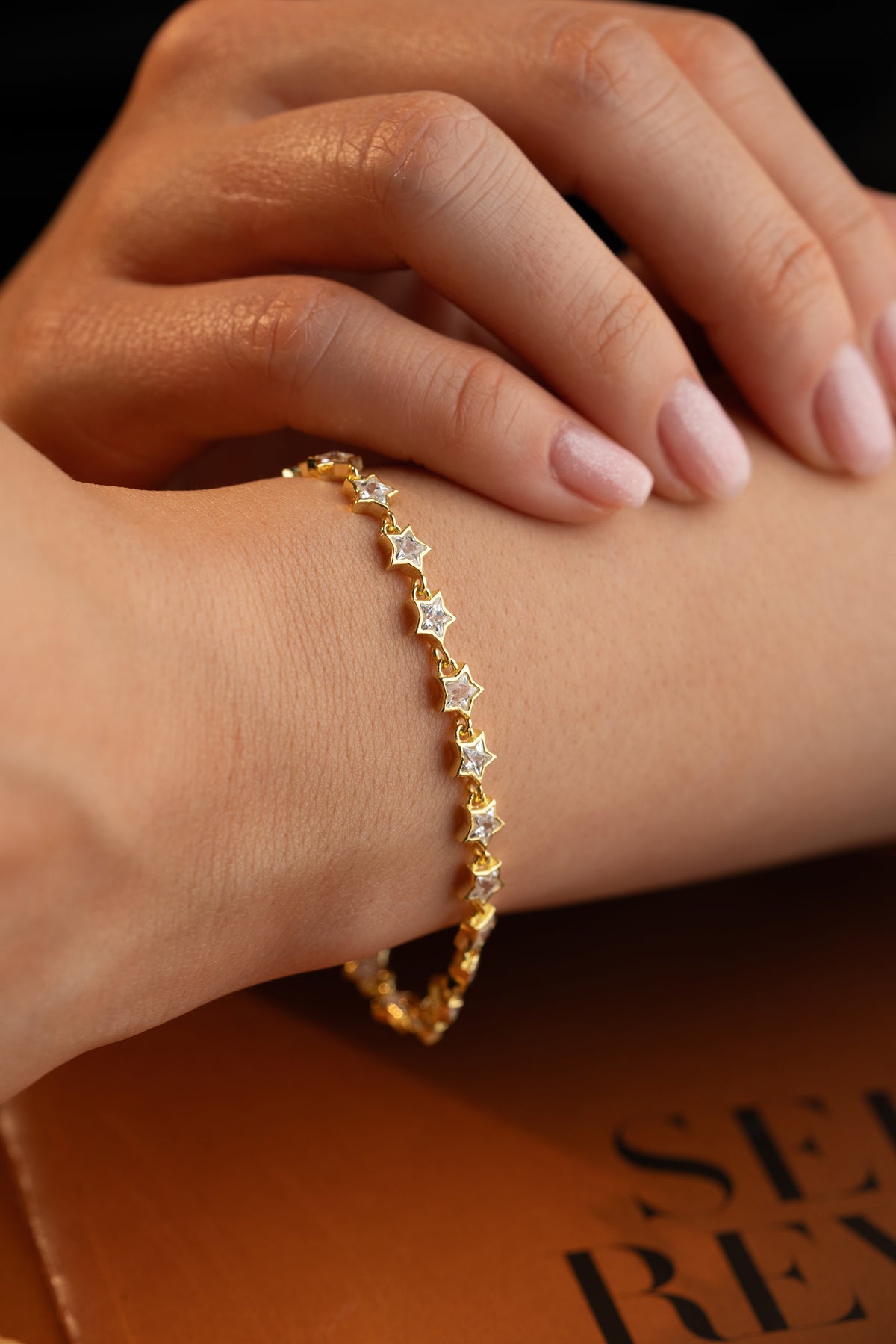 Star Cubic Zirconia Tennis Bracelet in Gold