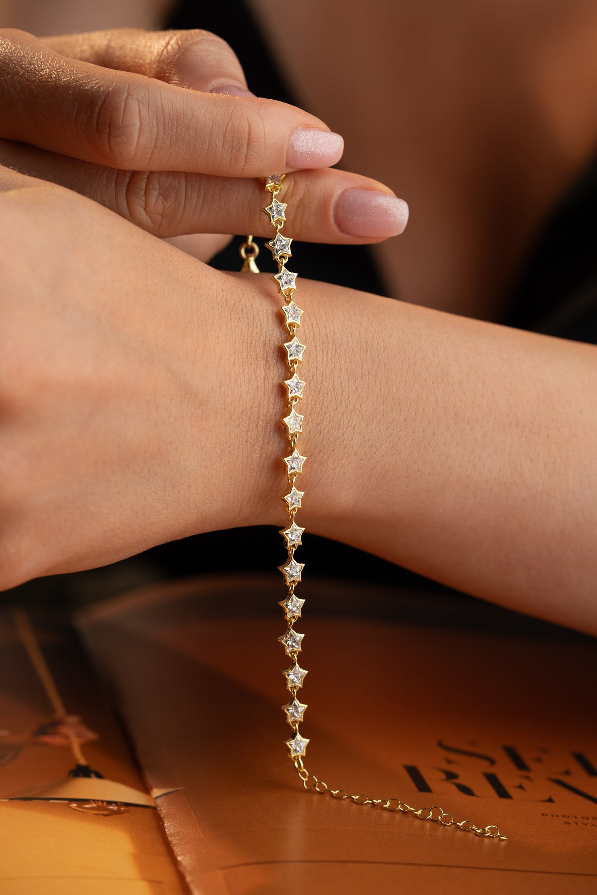 Star Cubic Zirconia Tennis Bracelet in Gold