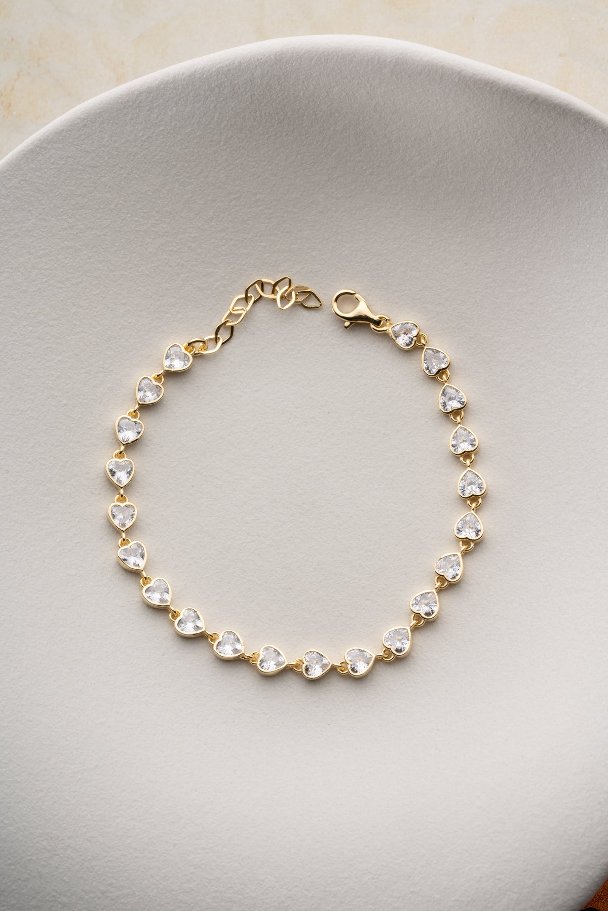 Crystal Heart Tennis Bracelet Gold