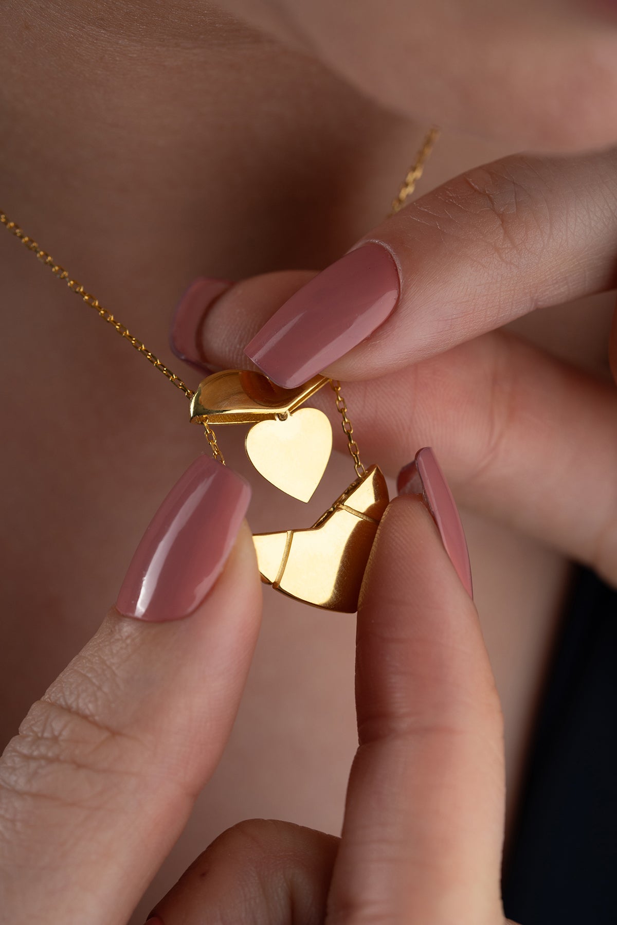 Custom Folding Heart Locket Necklace