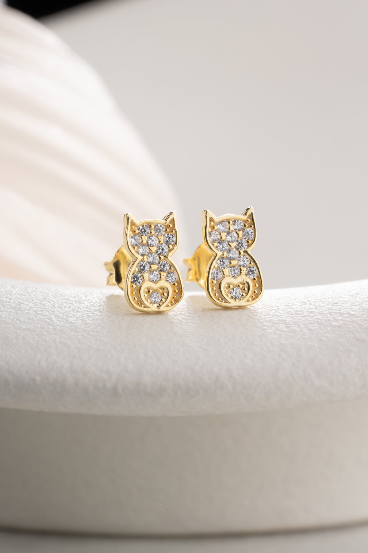 Cat Silhouette Heart Stud Earrings