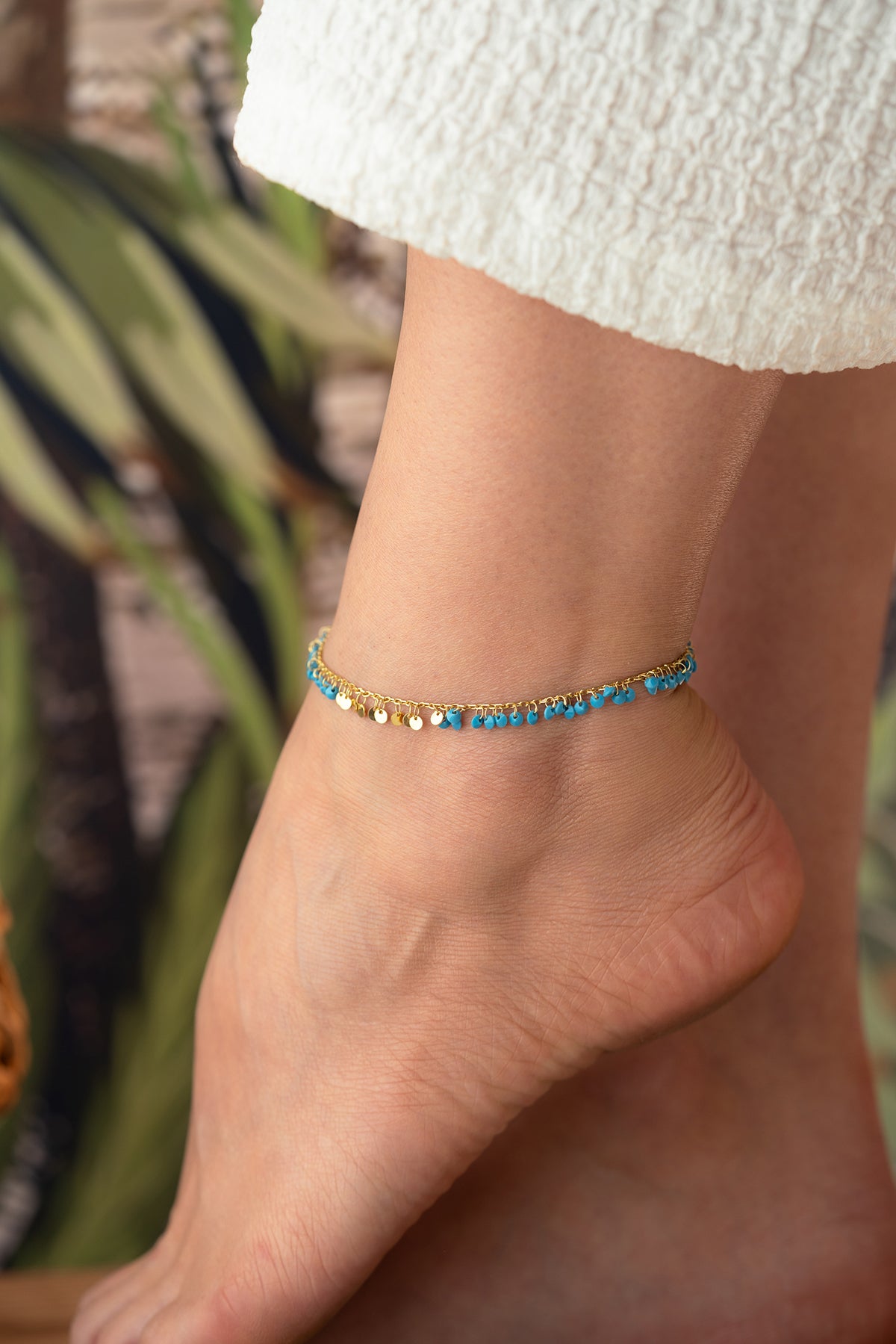 Turquoise Bead Fringe Anklet in Gold
