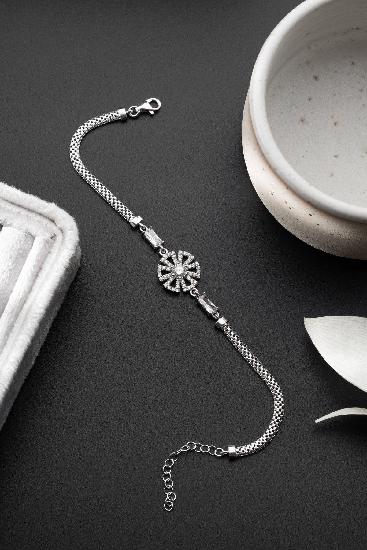 Box Chain Pave Starburst Bracelet