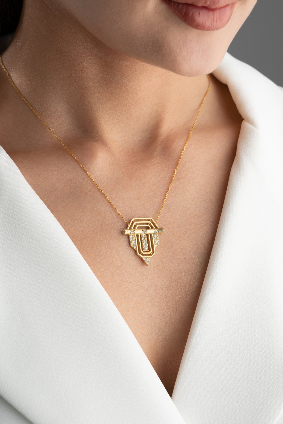 Geometric Deco Pendant Necklace in Gold