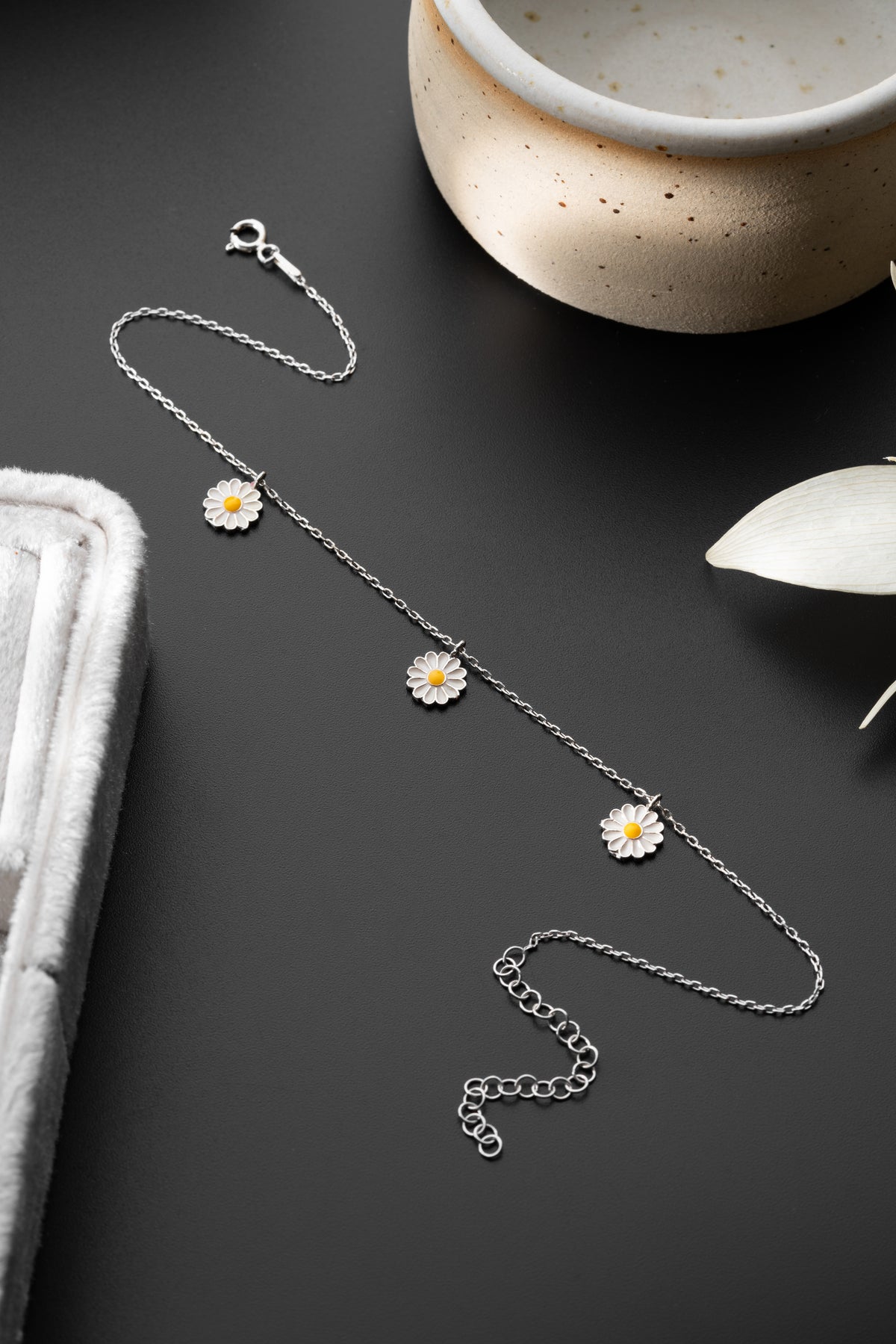 Daisy Flower Charm Anklet