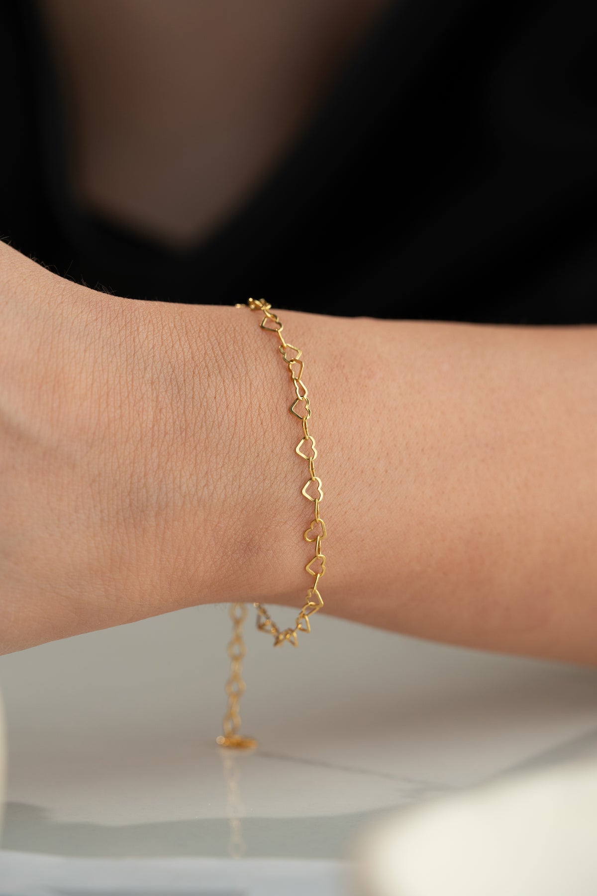 Heart Link Chain Bracelet in Gold