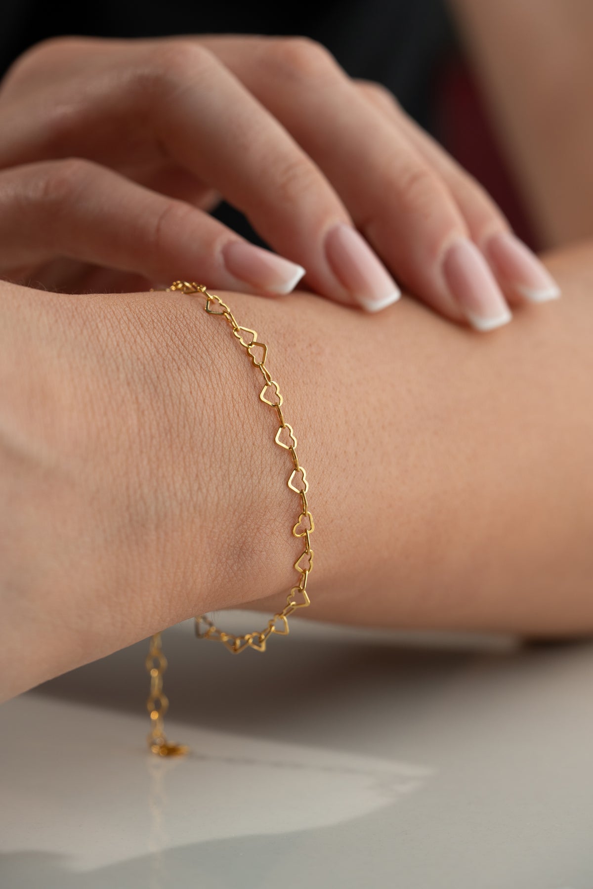 Heart Link Chain Bracelet in Gold