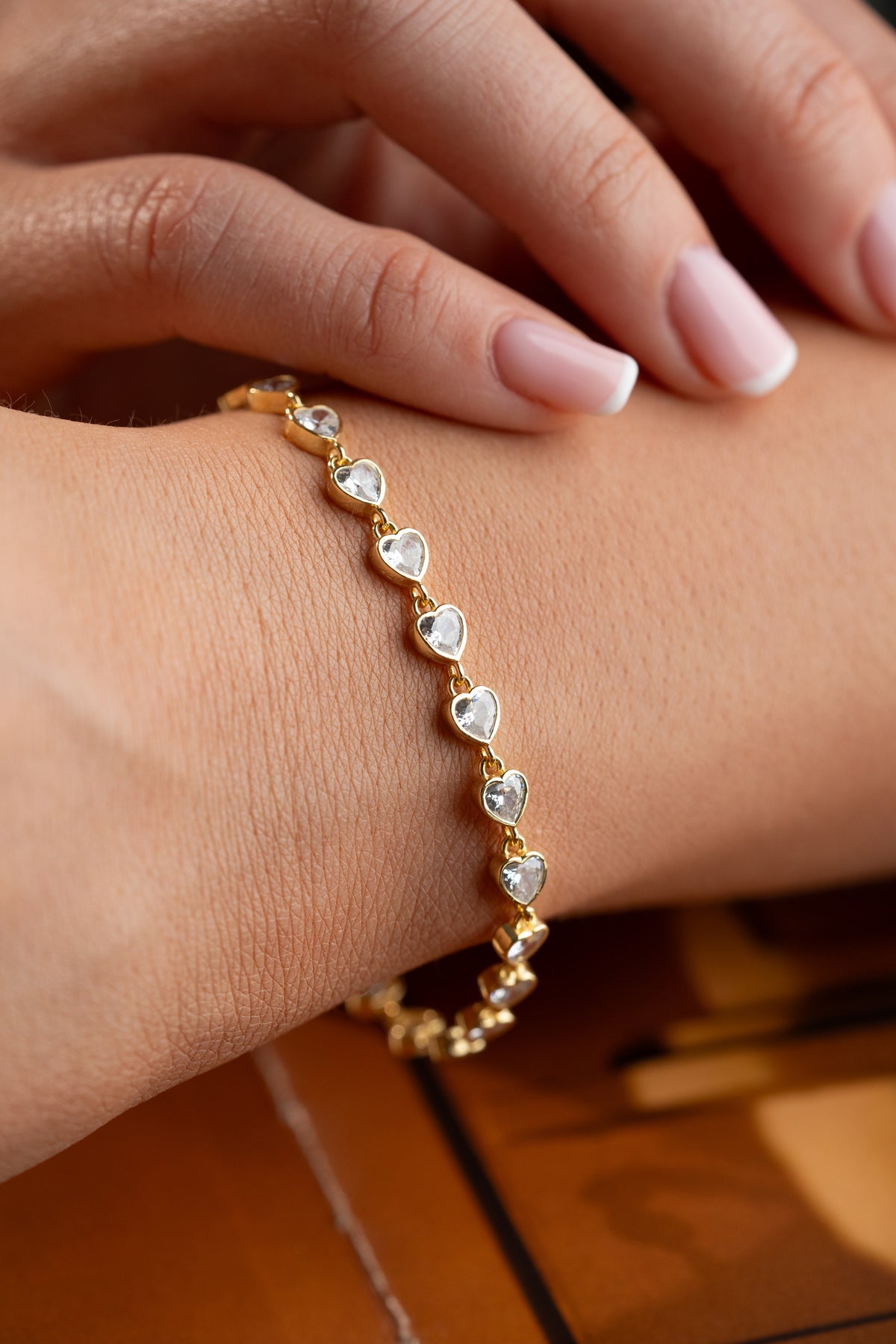Crystal Heart Tennis Bracelet Gold