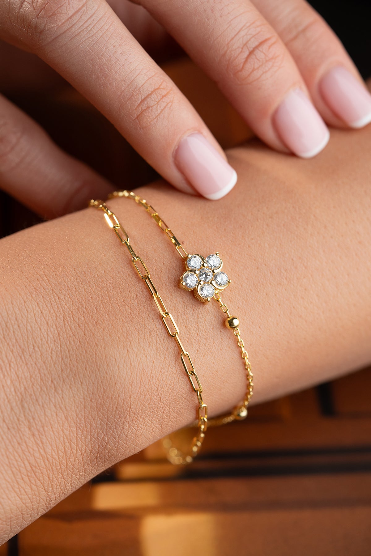 Double Chain Flower Bracelet in Gold