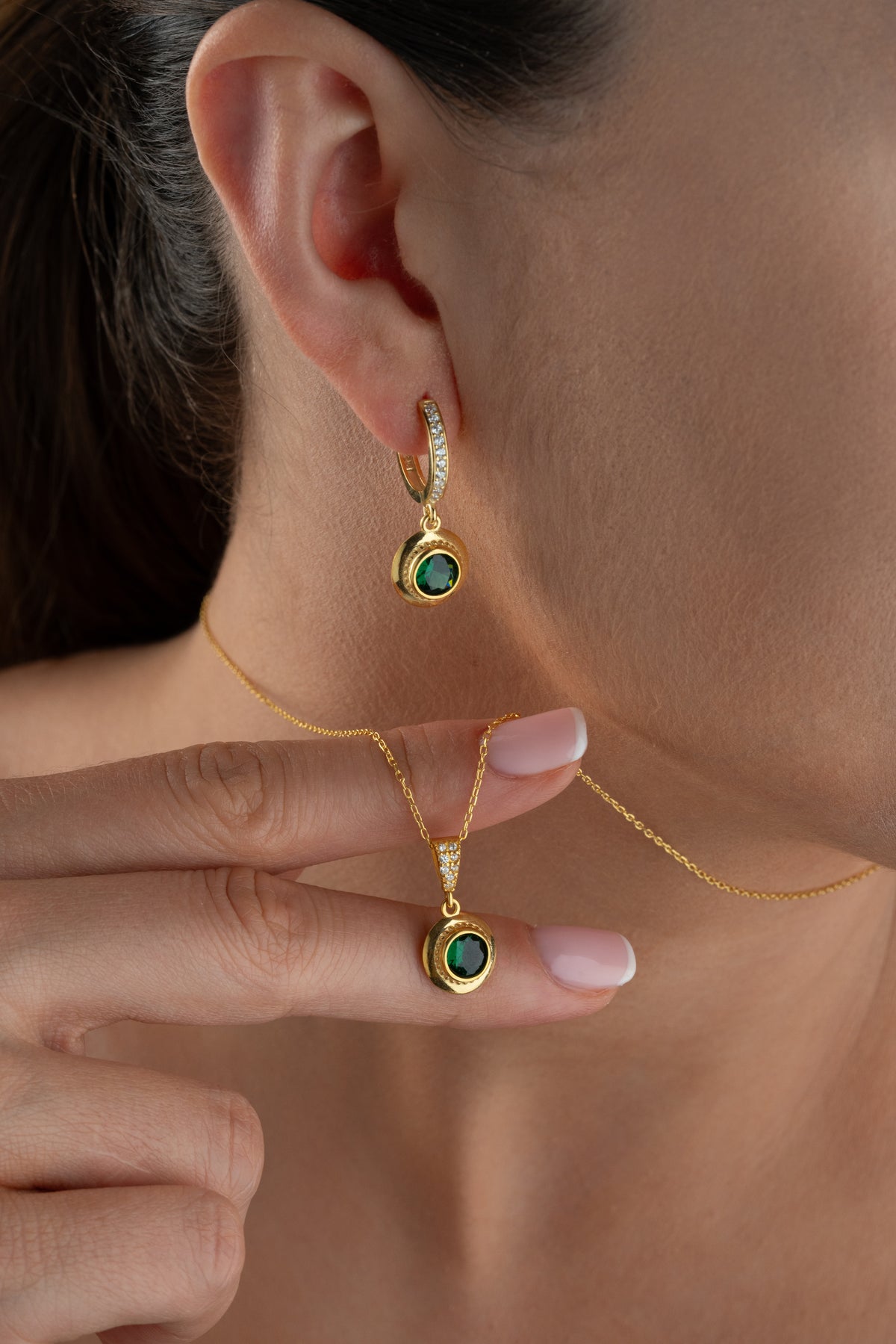 Emerald Green Halo Necklace and Earring Set