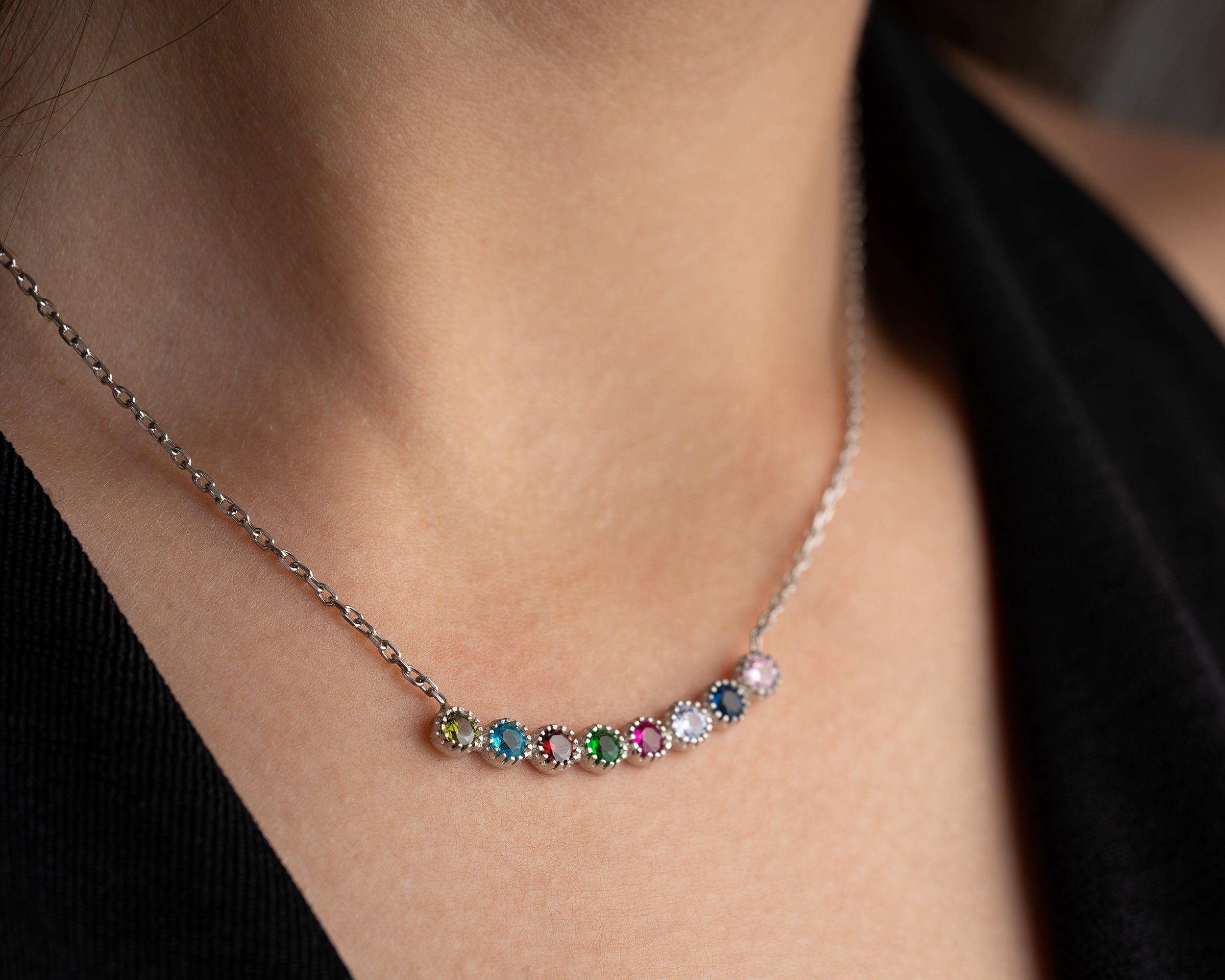 Curved Bar Family Birthstone Necklace