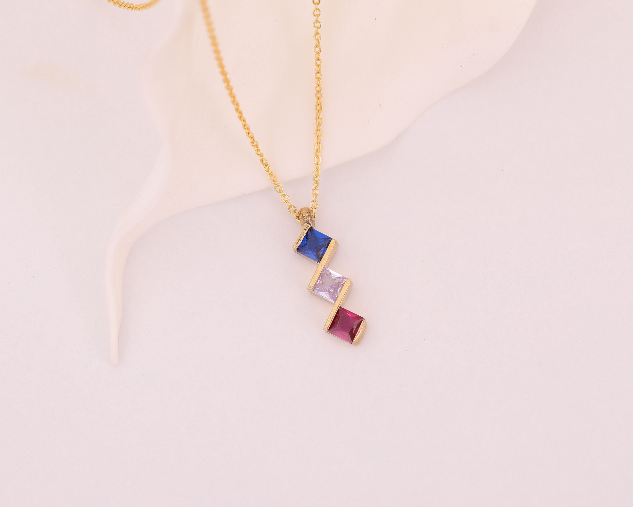 Custom Family Birthstone Zigzag Necklace