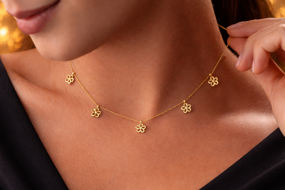 Flower Station Necklace in Gold