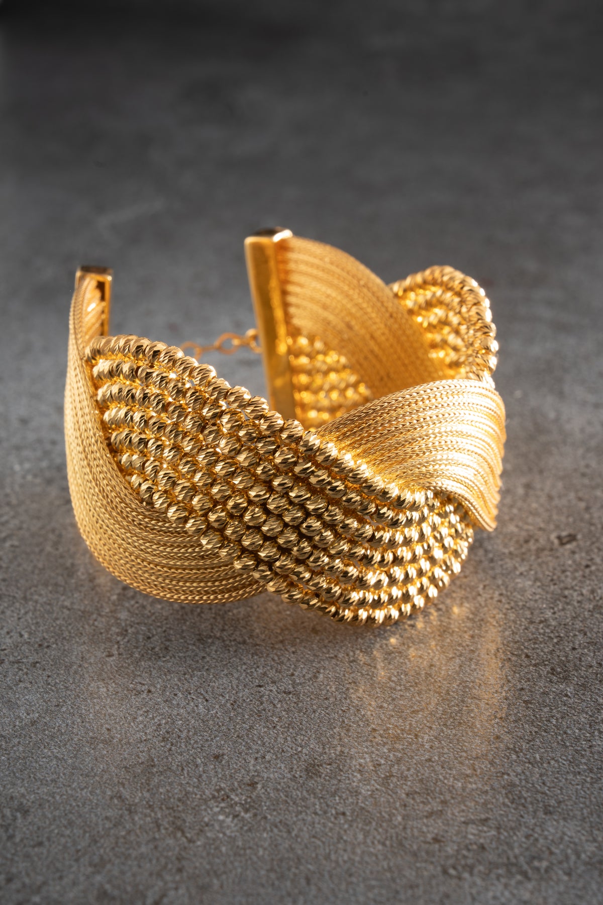 Twisted Rope Mesh Cuff Bracelet in Gold