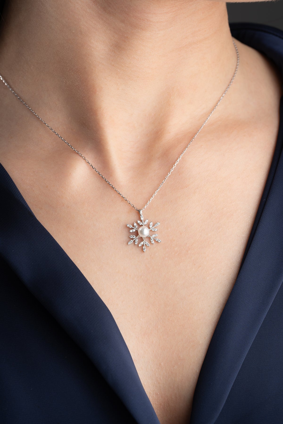 Pearl Snowflake Pendant Necklace