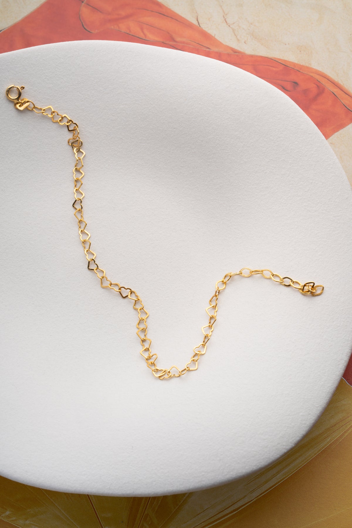 Heart Link Chain Bracelet in Gold