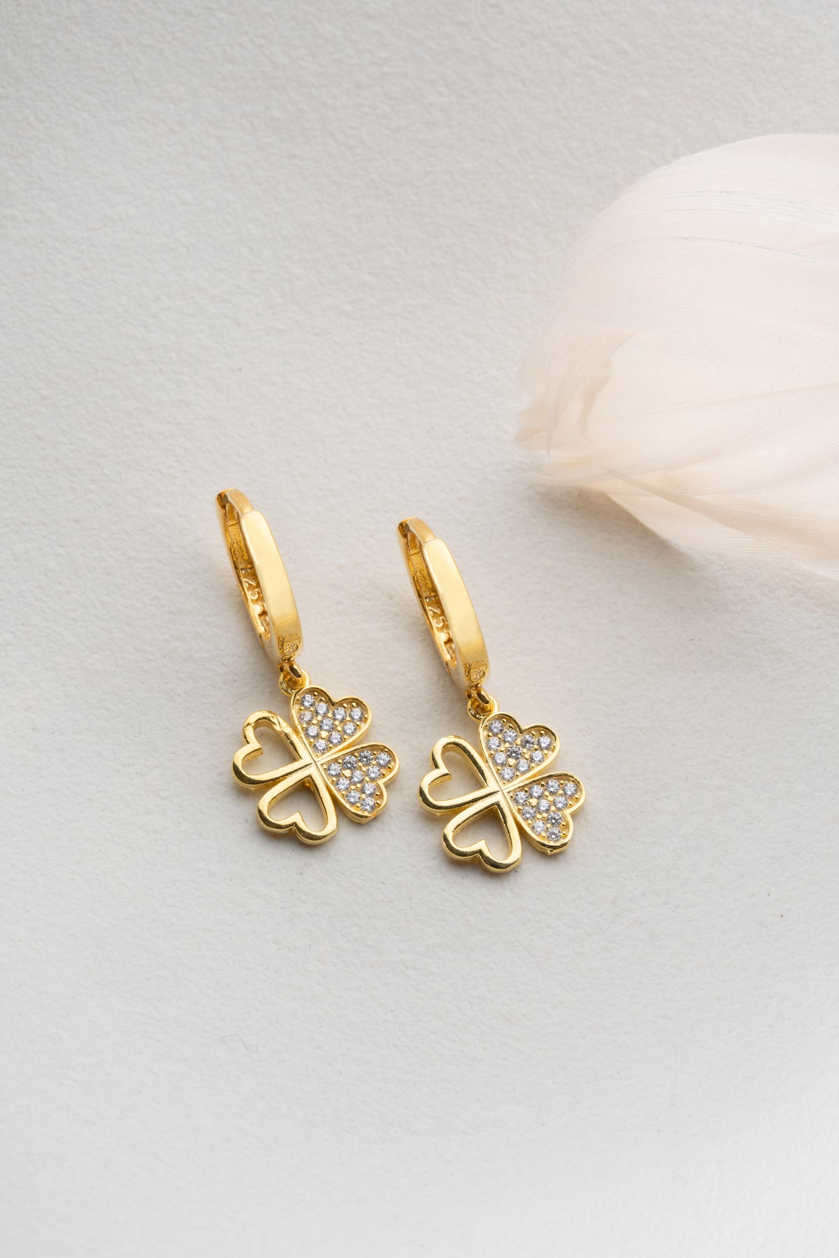 Four Leaf Clover Hoop Earrings in Gold
