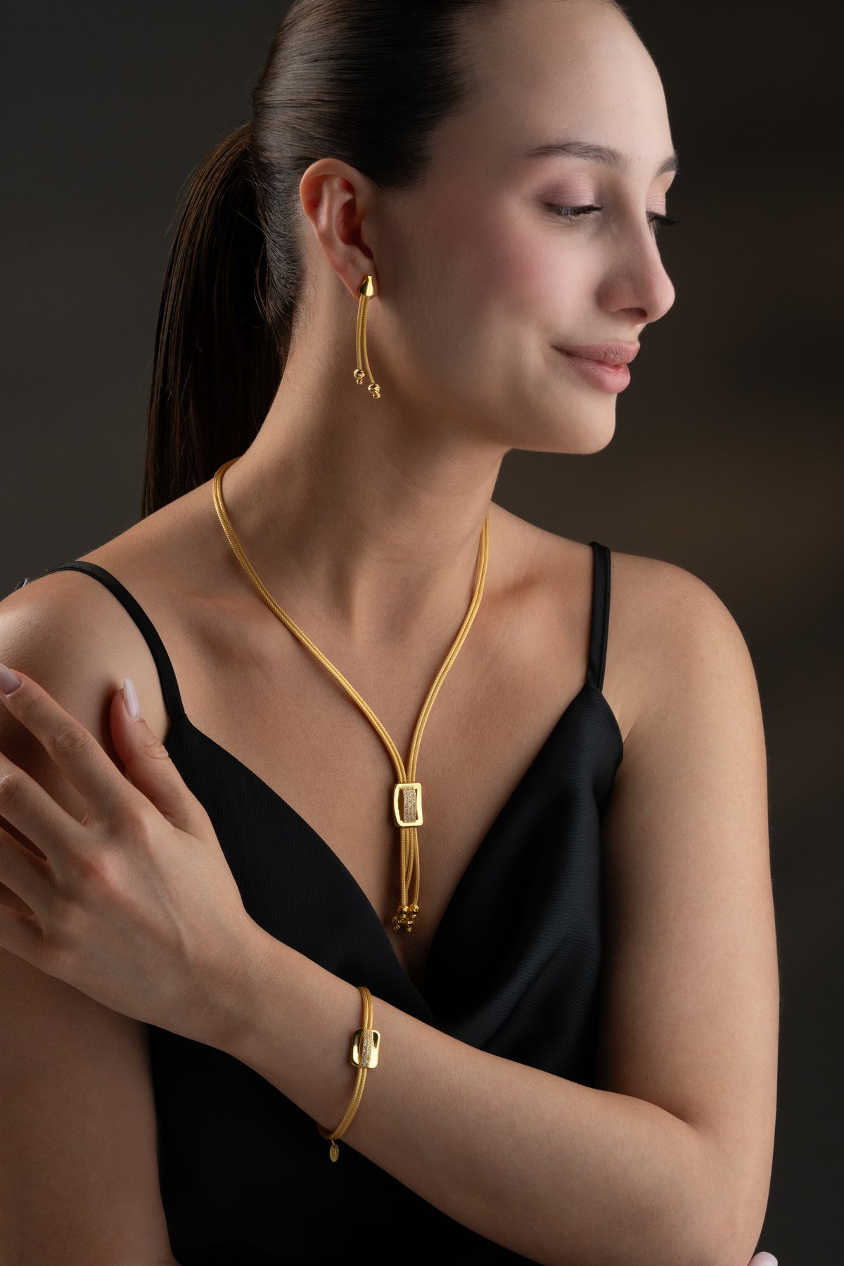 Woven Gold Chain Tassel Jewelry Set