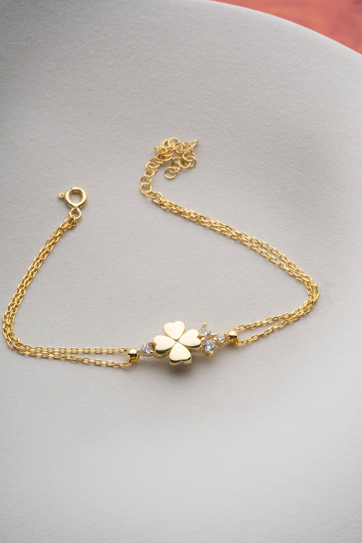 Four Leaf Clover Charm Bracelet in Gold