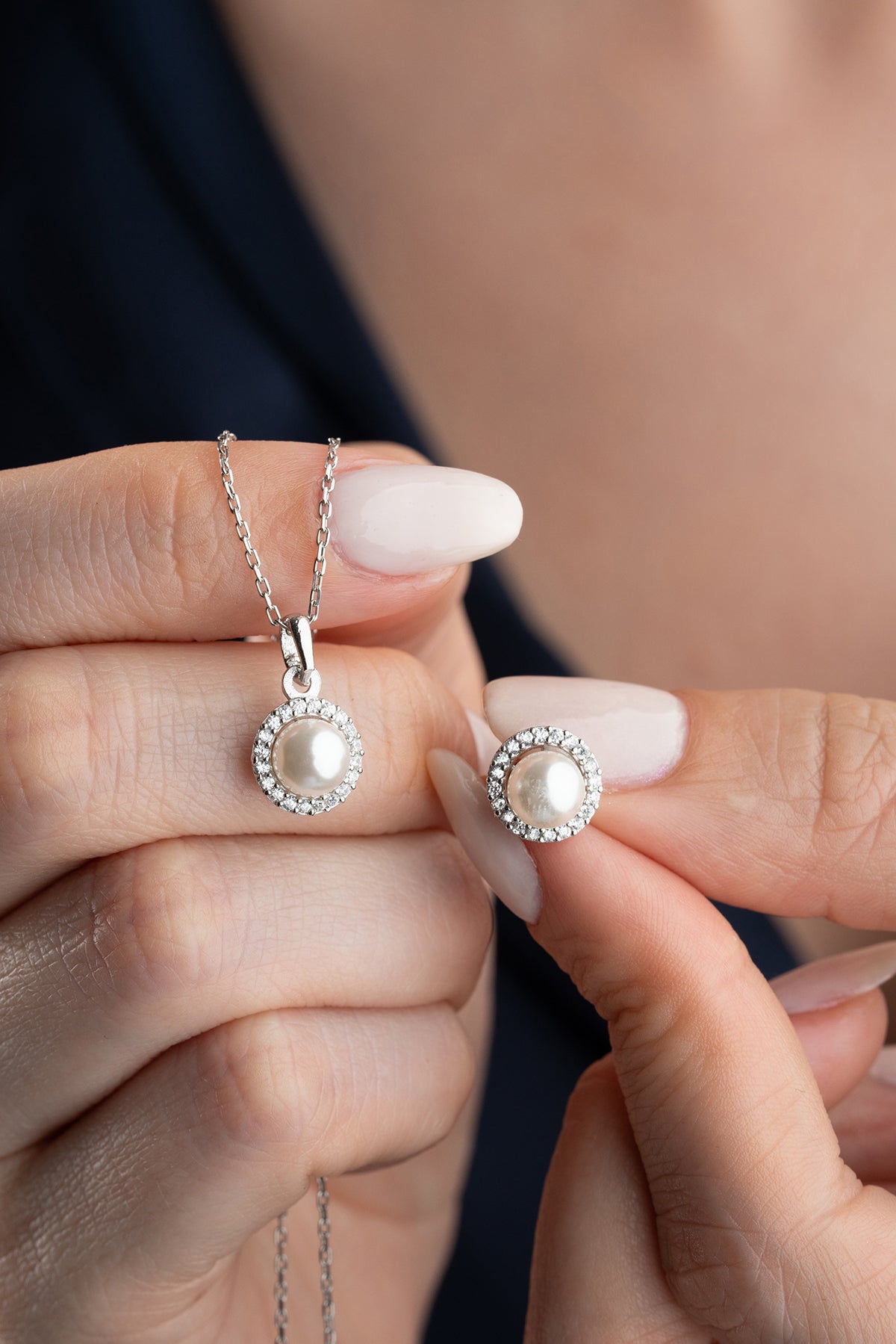 Pearl Halo Pendant Necklace and Earring Set