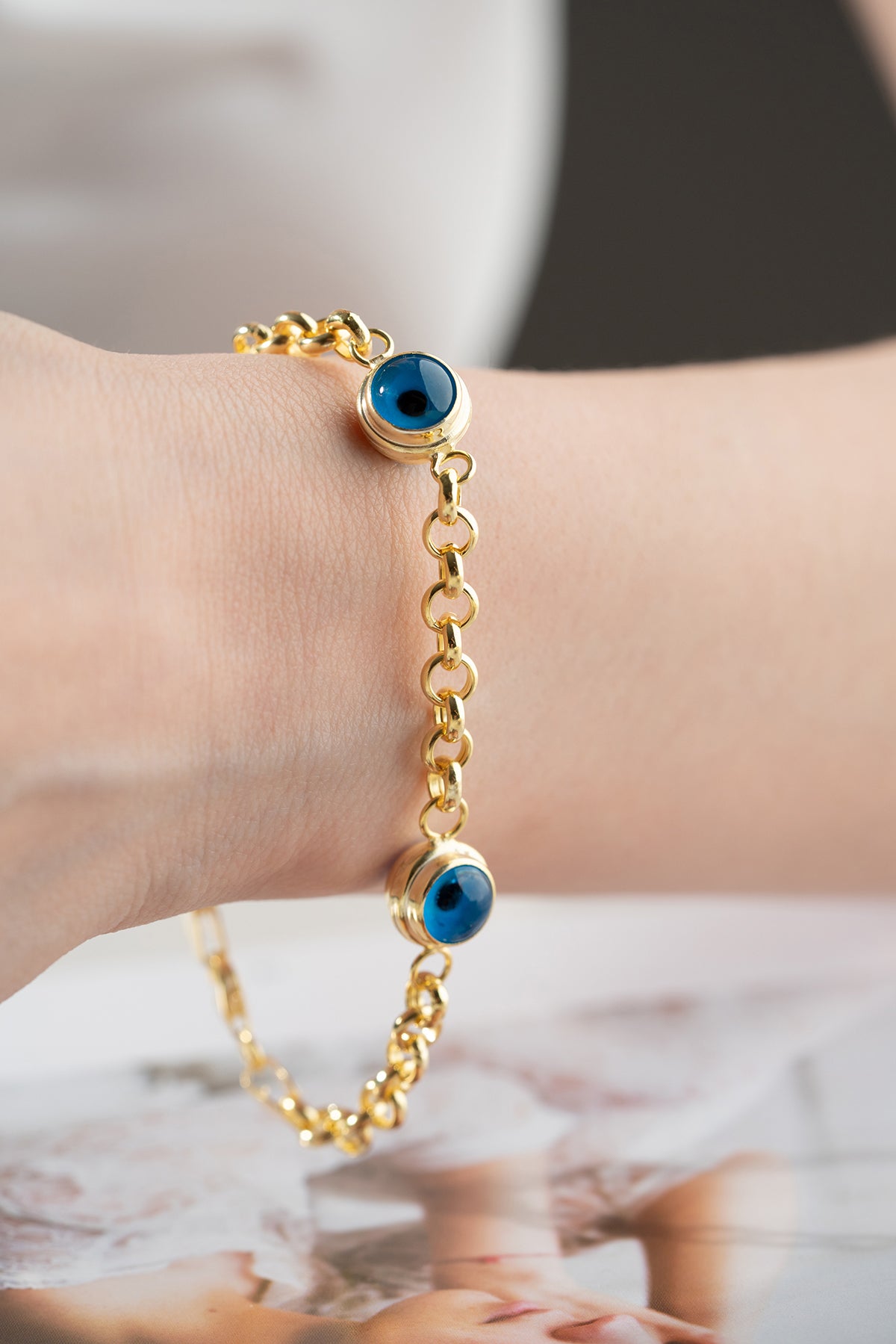 Triple Evil Eye Chain Bracelet in Gold