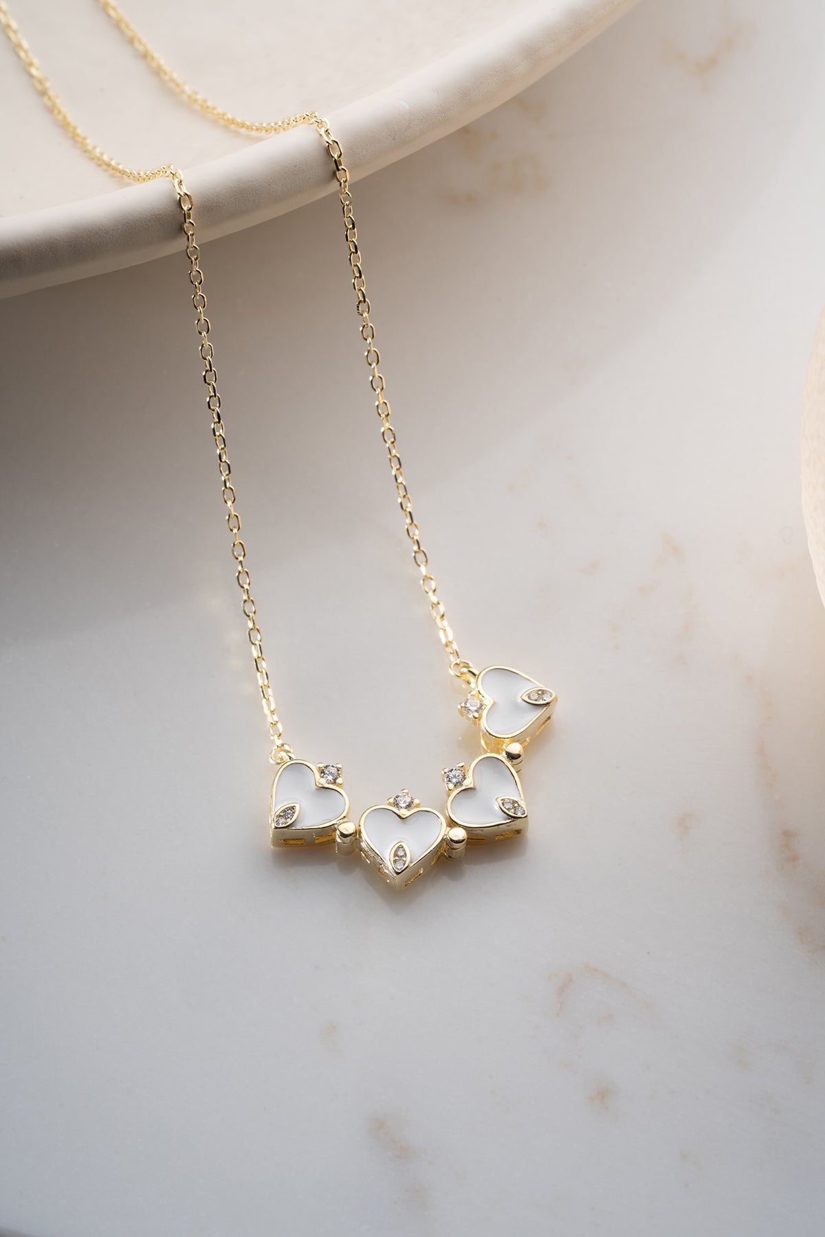 White Clover Heart Pendant Necklace