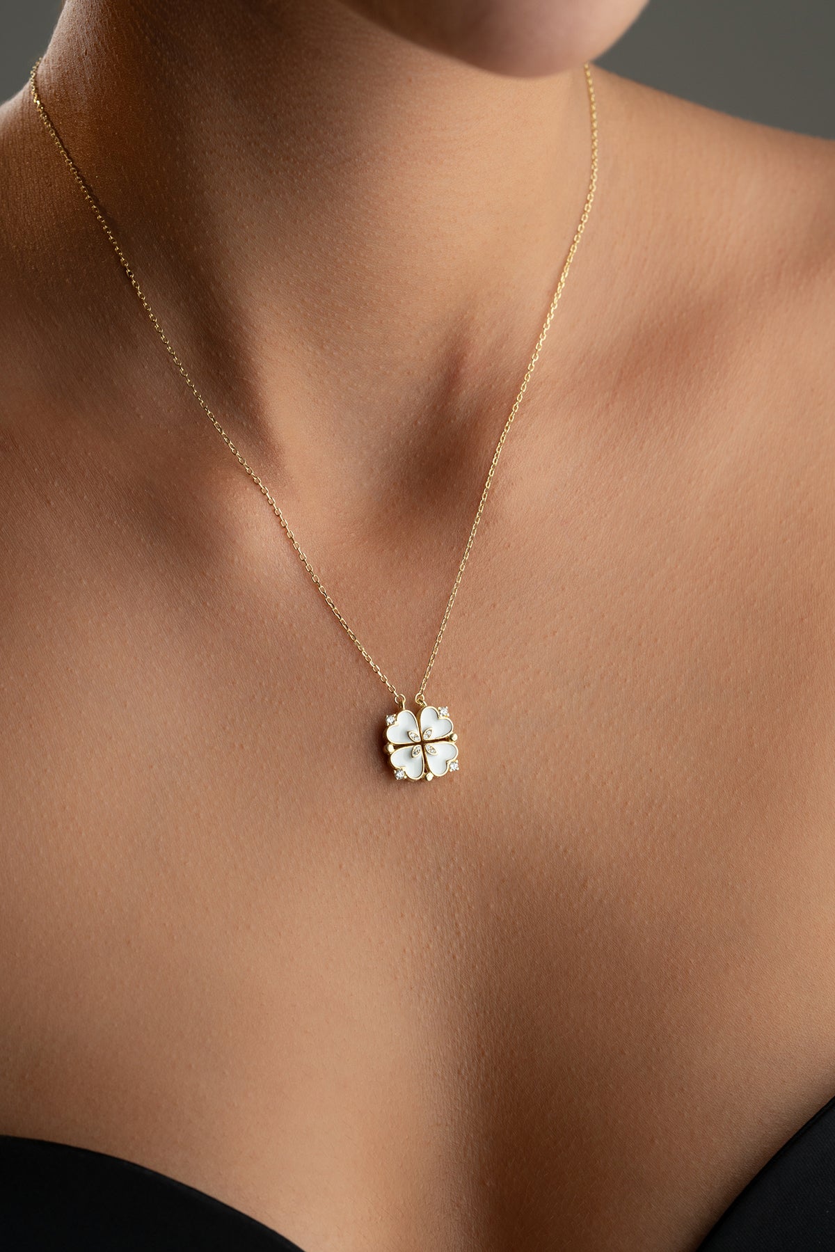 White Clover Heart Pendant Necklace