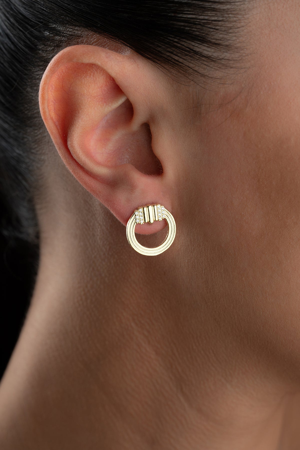 Pave Ring Circle Stud Earrings in Gold